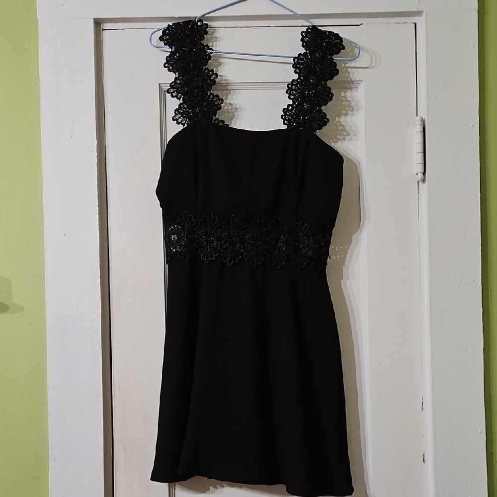 Lulu's Black Lace-Strap Mini Dress Size S